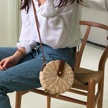 Load image into Gallery viewer, Round Straw Bag
