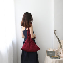 Load image into Gallery viewer, Foldable Pleated Shoulder Bag