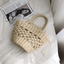 Load image into Gallery viewer, Straw bag