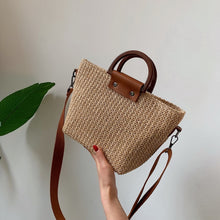 Load image into Gallery viewer, Vintage Straw Bag