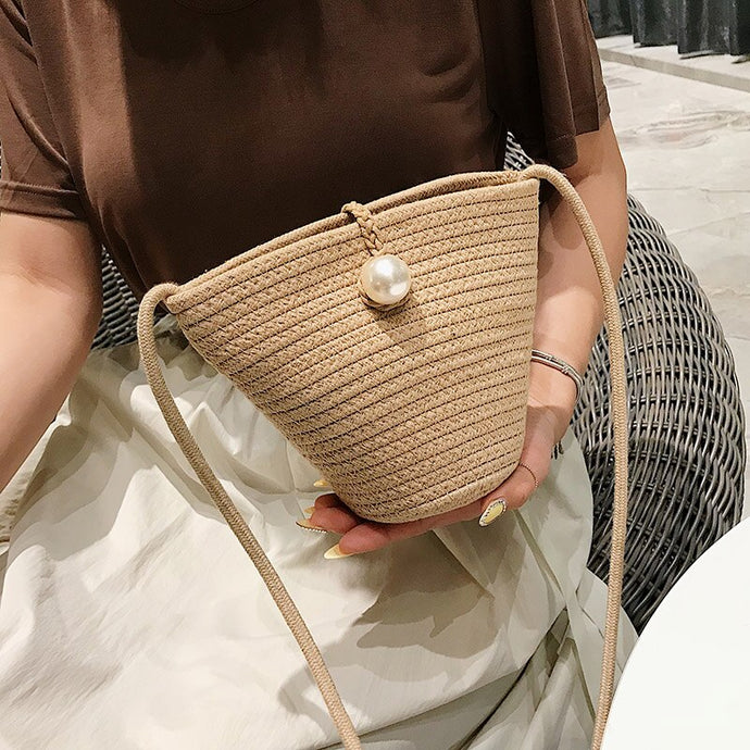 Pearl Design Small Straw Bag