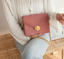 Load image into Gallery viewer, Chain Envelope Bag